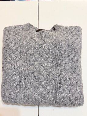 Express Men’s Light Gray Cable Crewneck Sweater
